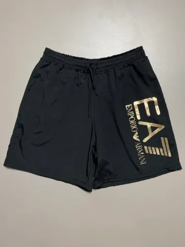 Bermuda EA7 Preta/Dourada