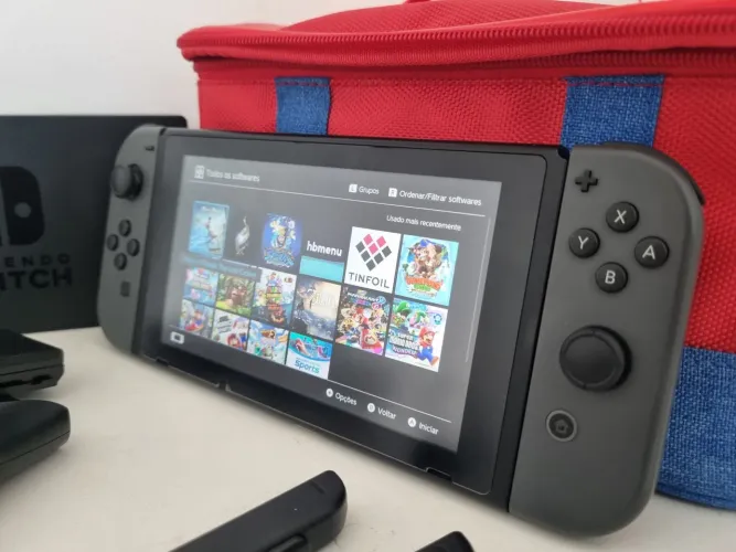 Nintendo Switch V1 Desbloqueado + 13 Jogos