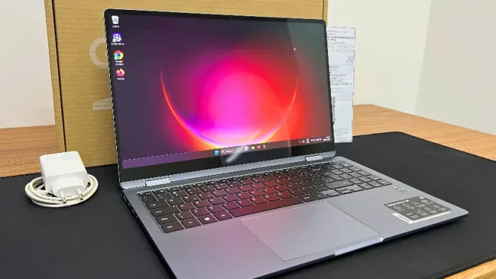 Samsung Galaxy Book4 360 Touch AMOLED | Premium tipo MacBook