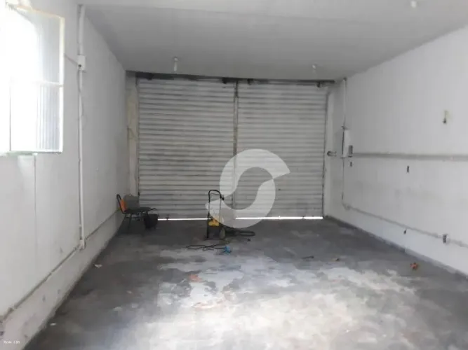 Galpão à venda, 400 m² por R$ 800.000,00 - Santa Rosa - Niterói/RJ