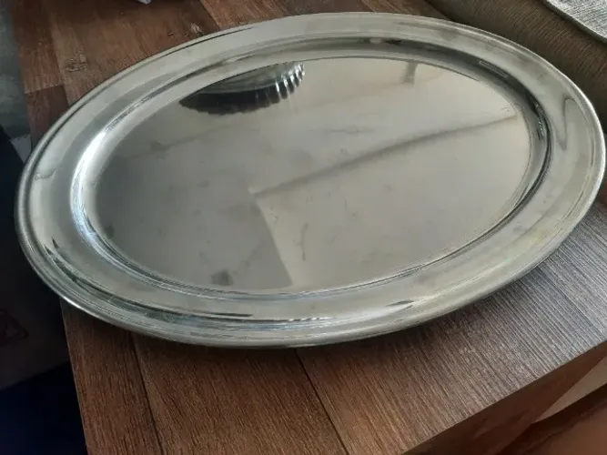 Travessa em aço inox fabricado pela WD Inox ,modelo profissional (grande), medindo 56 cm