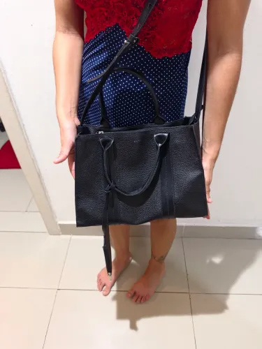 Bolsa Arezzo Grande Preta