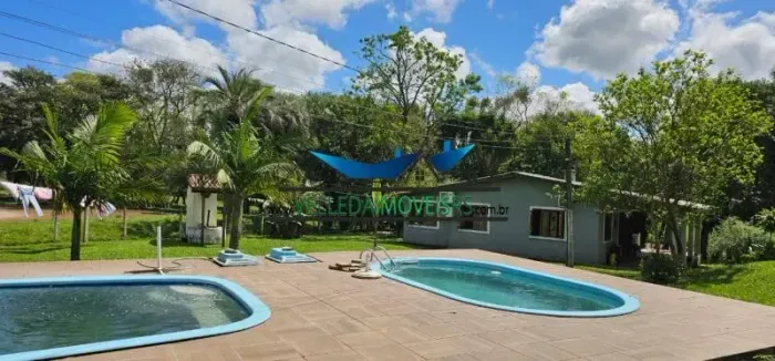 Velleda oferece excelente sítio a 10 minutos do centro de Viamão! com área de 4 hectares