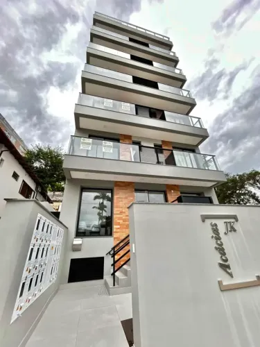 STÚDIO Á VENDA MOBILIADO E COM SACADA A POUCOS METROS DA UFSC Carvoeira - Florianópolis -