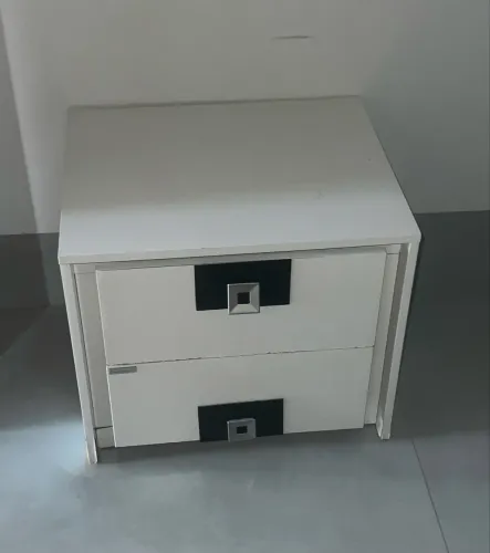 Mesa de cabeceira