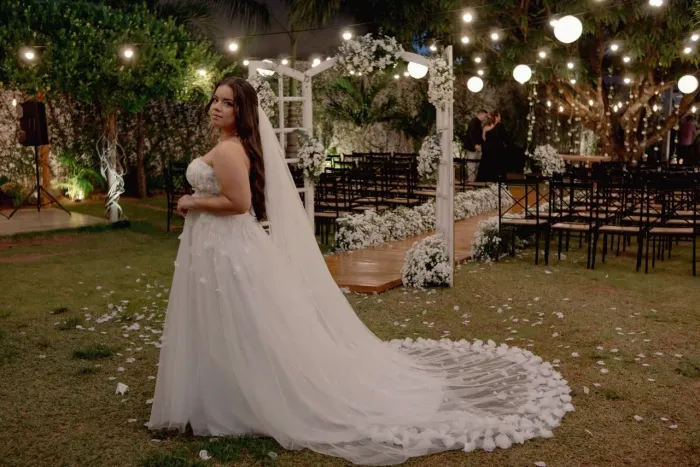 Vestido de noiva - dono único, usado apenas uma vez