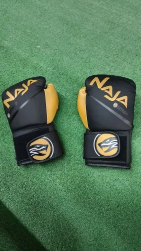 Kit luva de boxe/muay thai Naja - Luva + Bandagem + Bocal 