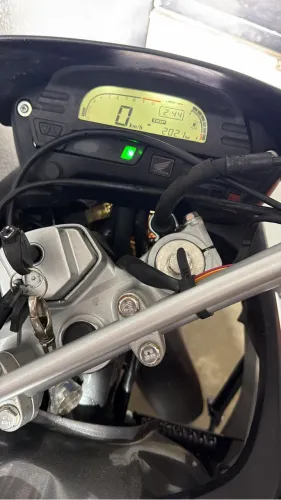 Vendo moto Honda XRE 300