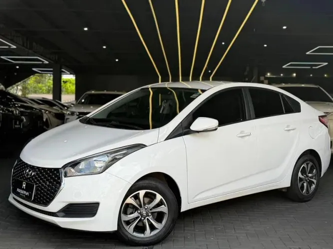Hyundai HB20S Comfort Plus 1.0 Flex 12V Mec. 2019