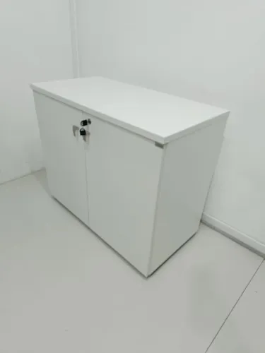 Balcão de escritório seminovo
