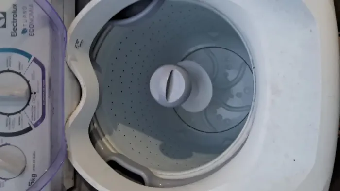 Vende-se lavadora Electrolux Turbo economia - 8,5kg