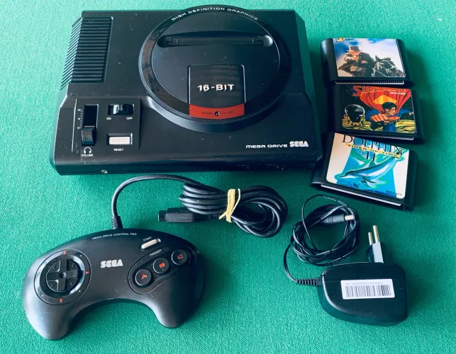 Mega Drive Tectoy + Controle Original, fonte e cabo vídeo e 3 jogos 