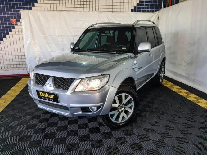 Mitsubishi Pajero TR4 2.0/ 2.0 Flex 16V 4X4 Aut. 2015