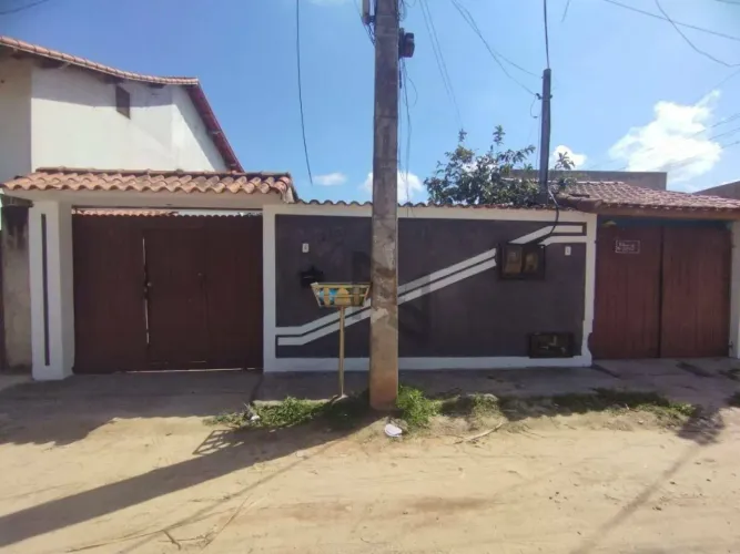 Casa com 3 dormitórios à venda, 140 m² por R$ 300.000,00 - Fluminense - São Pedro da Aldei