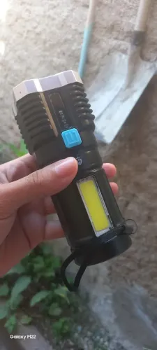 Lanterna Led Potente 1500m 4 Recarregável Usb Portátil