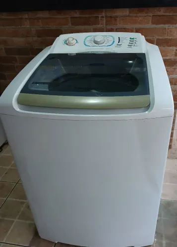 Máquina de lavar Electrolux 15.2 kg 110v