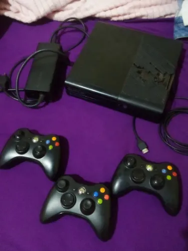 Xbox 360 leia a descriçao