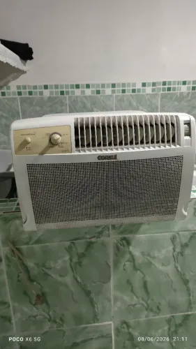 Vendo Ar condicionado 7.000 Consul , funcionando perfeitamente, gelando bem .. 