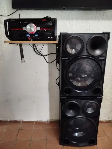Som Sony sh2000