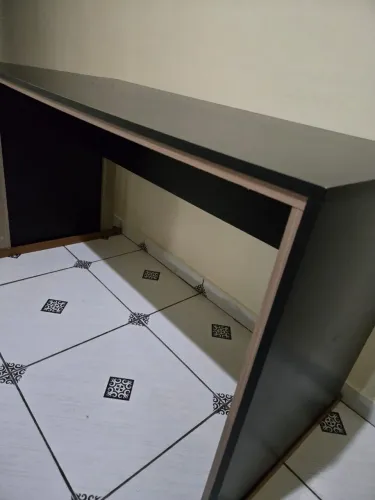 Mesa preta perfeito estado