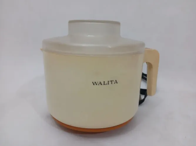 Antigo espremedor de Frutas dos anos 80 WALITA