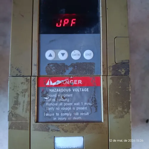 Inversor de frequência telemecanique , mod atv18u18m2