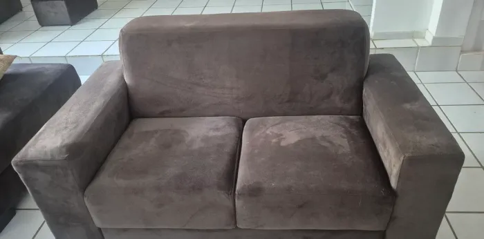 Sofá 2 lugares
