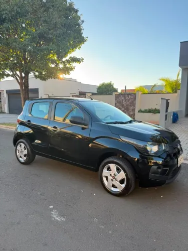 Fiat Mobi Like 1.0 Fire Flex 5P. 2019