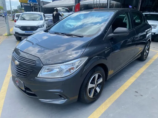 Chevrolet Onix JOY Hatch 1.0 8V Flex Mec. 4P 2018