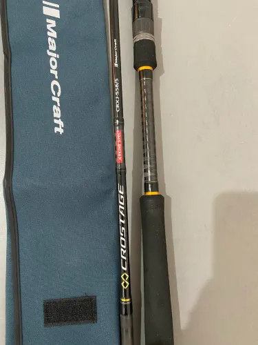 VARA MAJOR CRAFT CROSTAGE JERKING SPEC CRXJ S58/5 5'8" (1,73M) 100-180G PARA MOLINETE