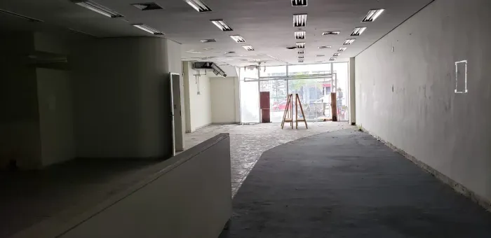 Loja para alugar na Avenida Dom Hélder Câmara, Piedade, Rio de Janeiro - RJ