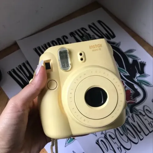 Polaroid Instax Mini 8 em perfeito estado