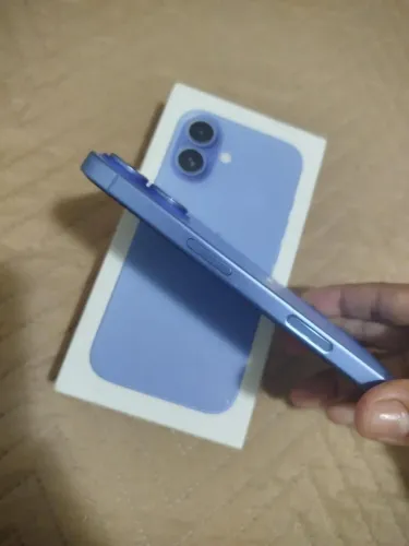 iPhone 16