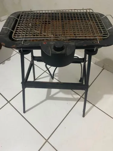 Vendo churrasqueira elétrica