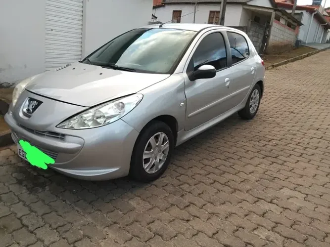 Peugeot 207 XR 1.4 Flex 8V 5P 2009