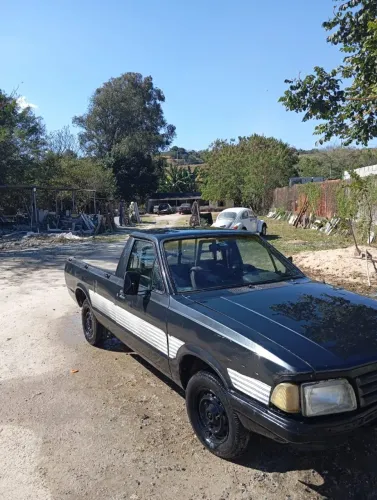 Ford Pampa L 1.8i / 1.8 (álcool) 1991