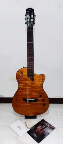 Violão Cordoba Stage.