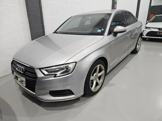 Audi A3 Sedan 1.4 TFSI Flex Tiptronic 4P 2018