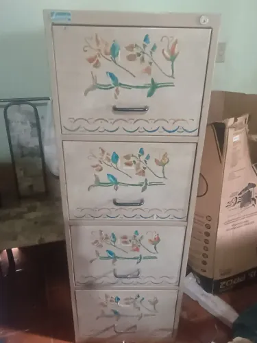 Arquivo de aço 4 gavetas