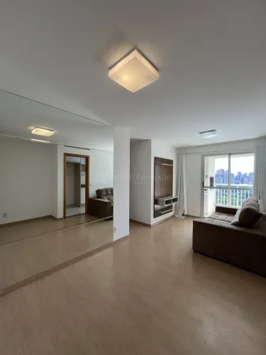 Apartamento com 03 Dormitórios - Zona 03