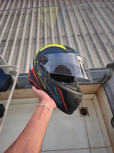 Capacete Fw3 Gt-2 estilo fosco