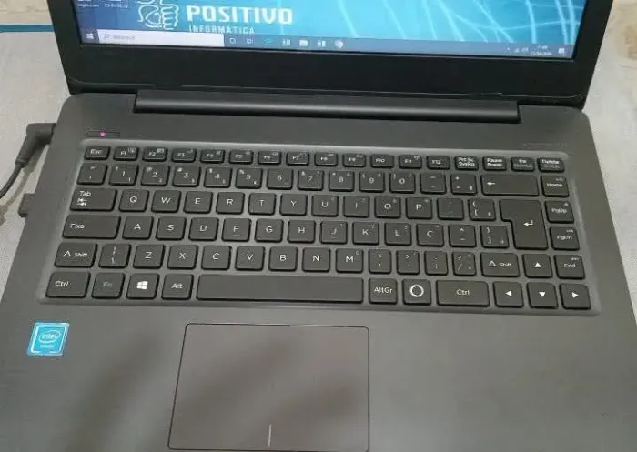 Notebook Positivo Seminovo!