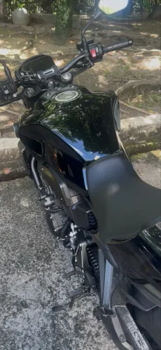 CB 1000r 22/22 BLACK EDITION  com 2.600km