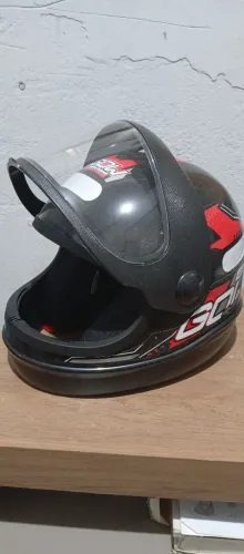 Capacete zerado 110$( entrego Tam 56 pequeno