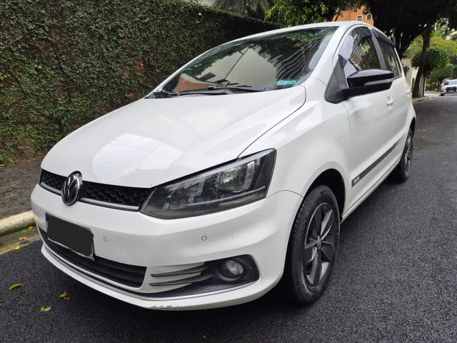 Volkswagen Fox RUN 1.6 Flex 8V 5P 2017