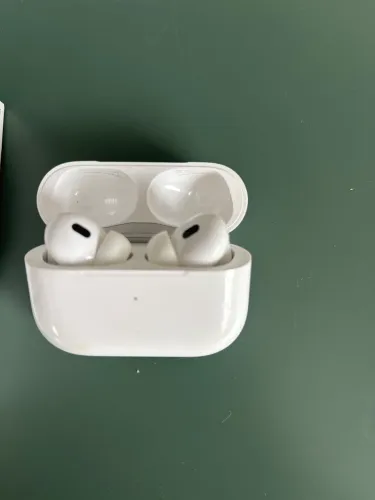 Fone de ouvido em perfeito estado 