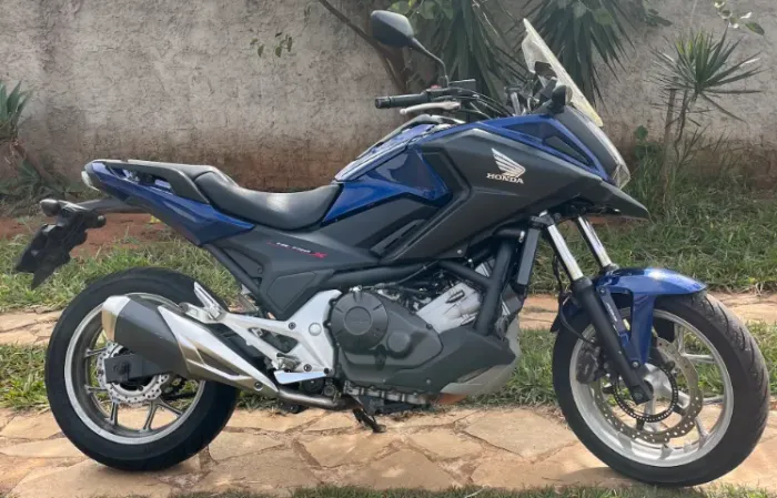 Menor preço, motivo viagem. Particular.