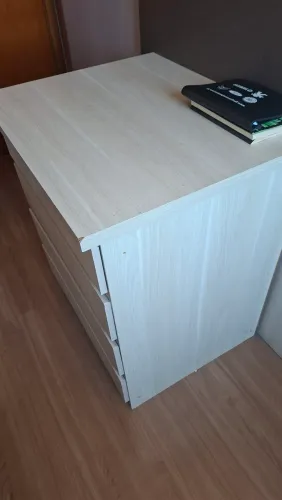 Cômoda 4 gavetas