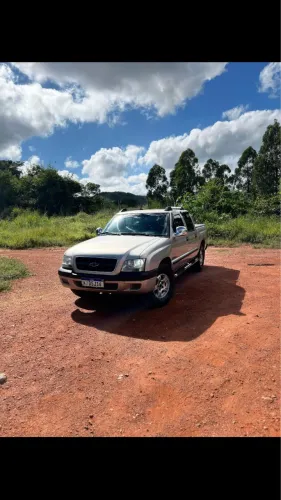 Chevrolet S10 Blazer DLX 2.8 4X4 TB Interc. Diesel 2004