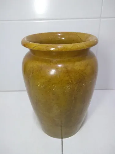 Vaso em Pedra Sabão